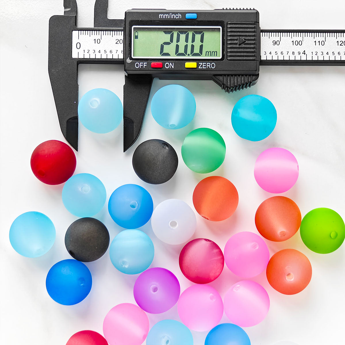 AA013 15pcs 20mm Colorful Opaque Acrylic Round Beads Plastic For DIY Jewelry Making,pens, keychain, phonechain
